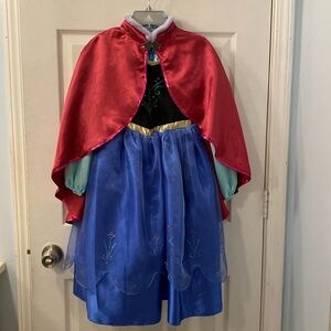 Disney Anna dress up dress costume size 5/6. Great condition!